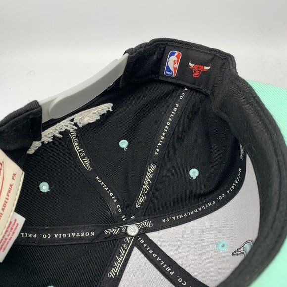 Chicago Bulls Igloo Mitchell & Ness‎ Hat Snapback Cap Michael Jordan - Picture 5 of 6